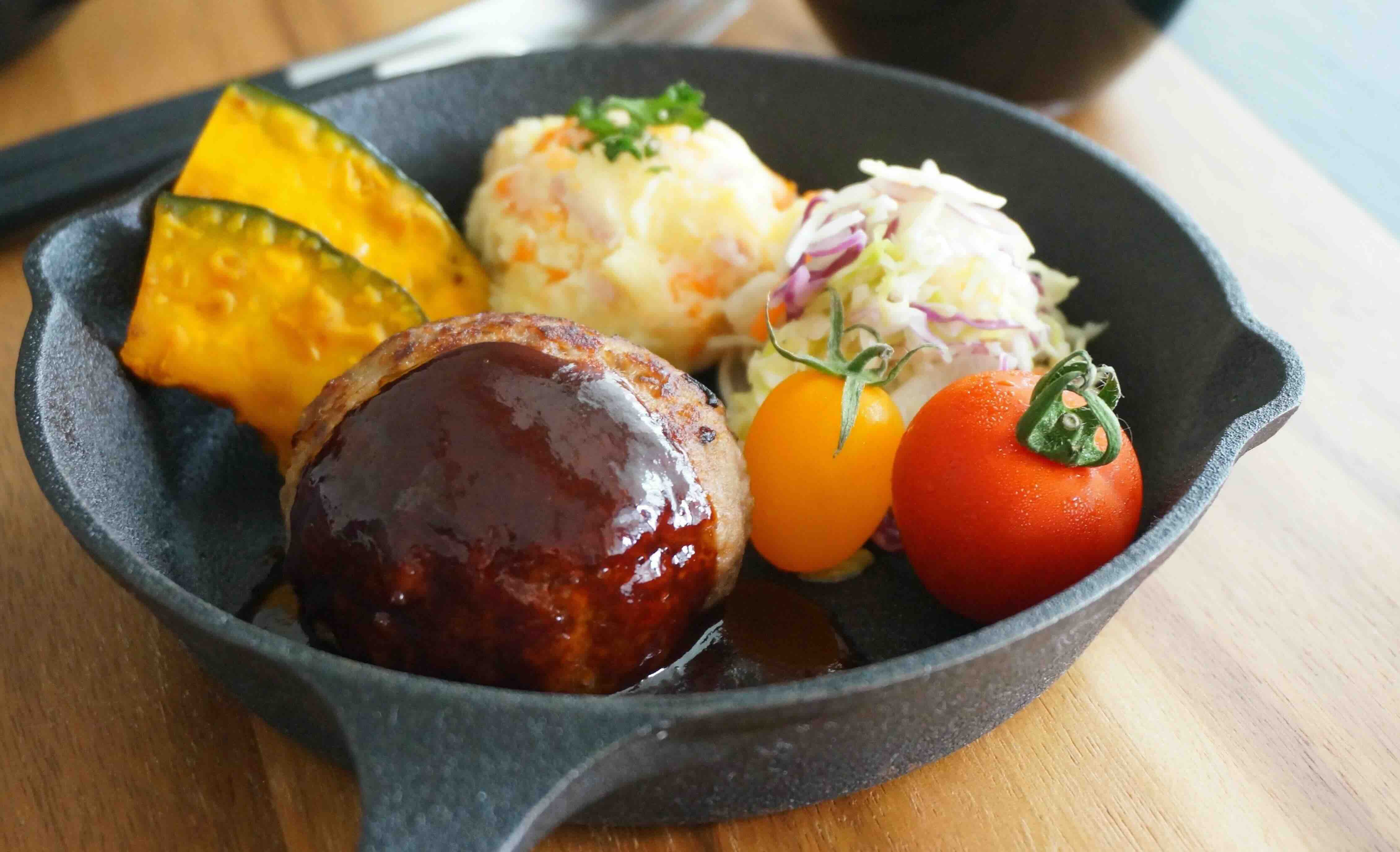 hambagu-japanese-hamburg-steak-recipe