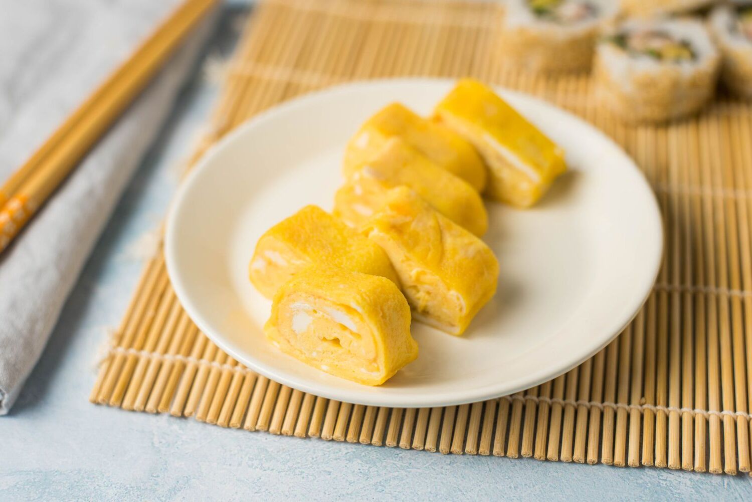 japanese-rolled-omelette-tamagoyaki-recipe