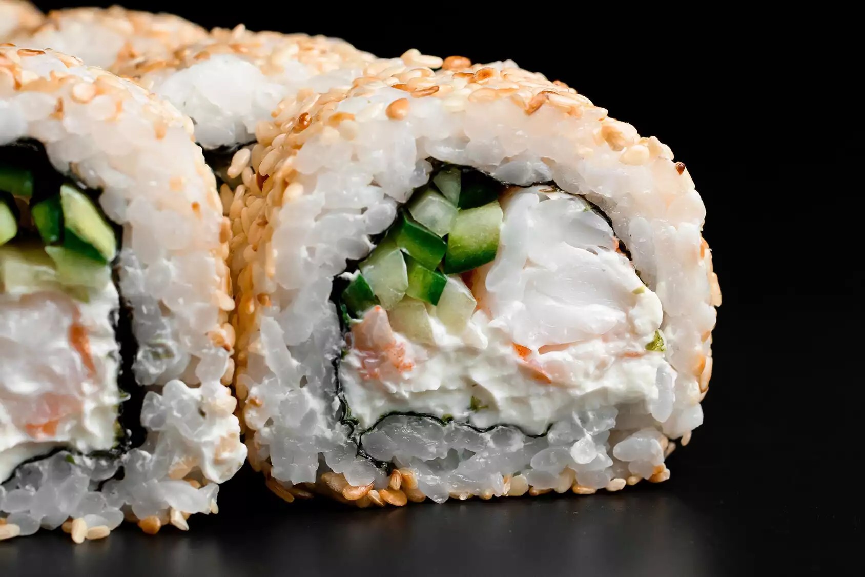 japanese-cream-cheese-and-crab-sushi-roll-recipe